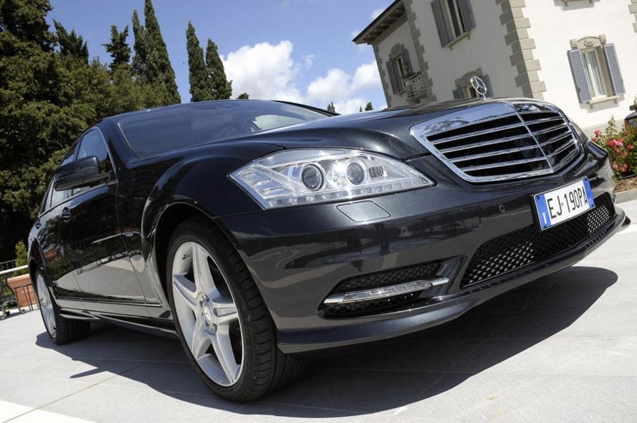  Mercedes-Benz S500 Grand Edition 2012 года  (фото 1 из 21)